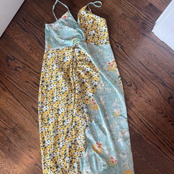 Pretty Little Thing Mixed Print Midi Dress - Picture 2 of 5